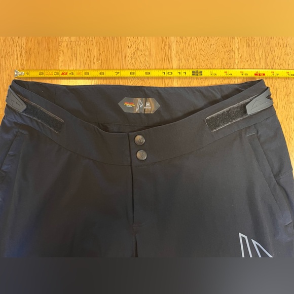 Helfare Rival Race Pants Mens 36x30 Black MTB Vented Adjustable - Picture 7 of 8